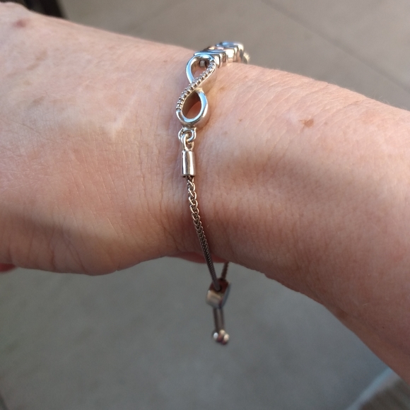 Diamond Infinity MOM Bolo Bracelet - Picture 2 of 9